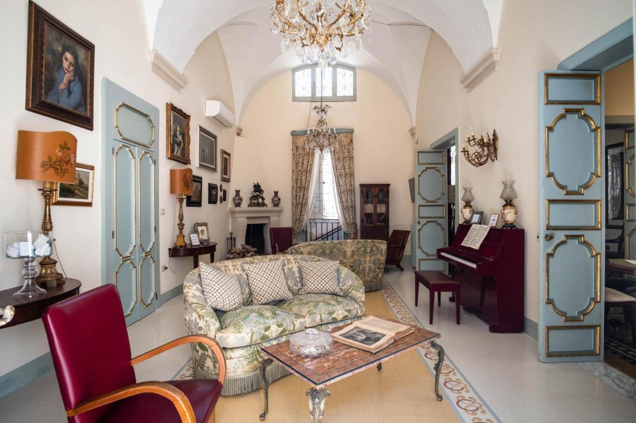 Bed and Breakfast Palazzo Guido Lecce Exterior foto