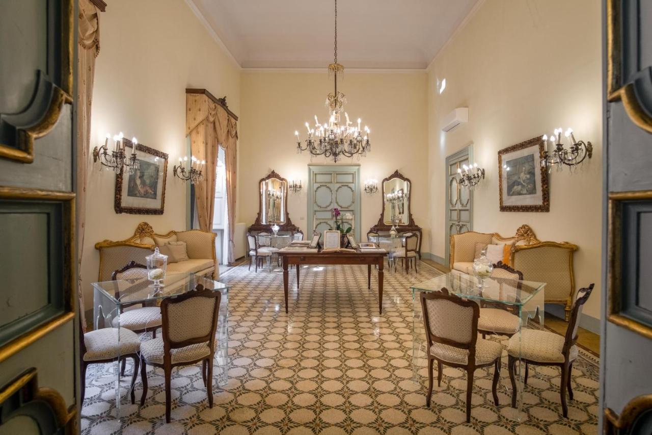 Bed and Breakfast Palazzo Guido Lecce Exterior foto