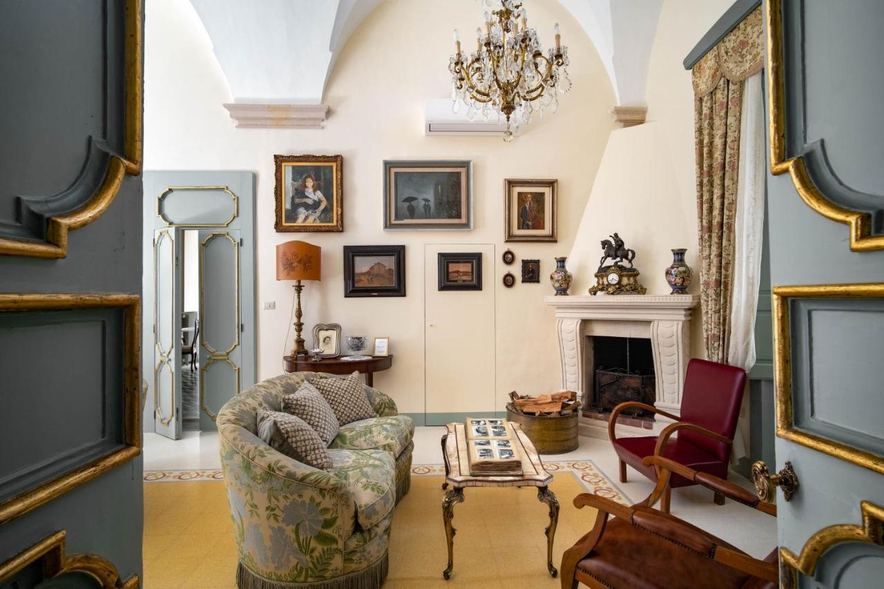 Bed and Breakfast Palazzo Guido Lecce Exterior foto