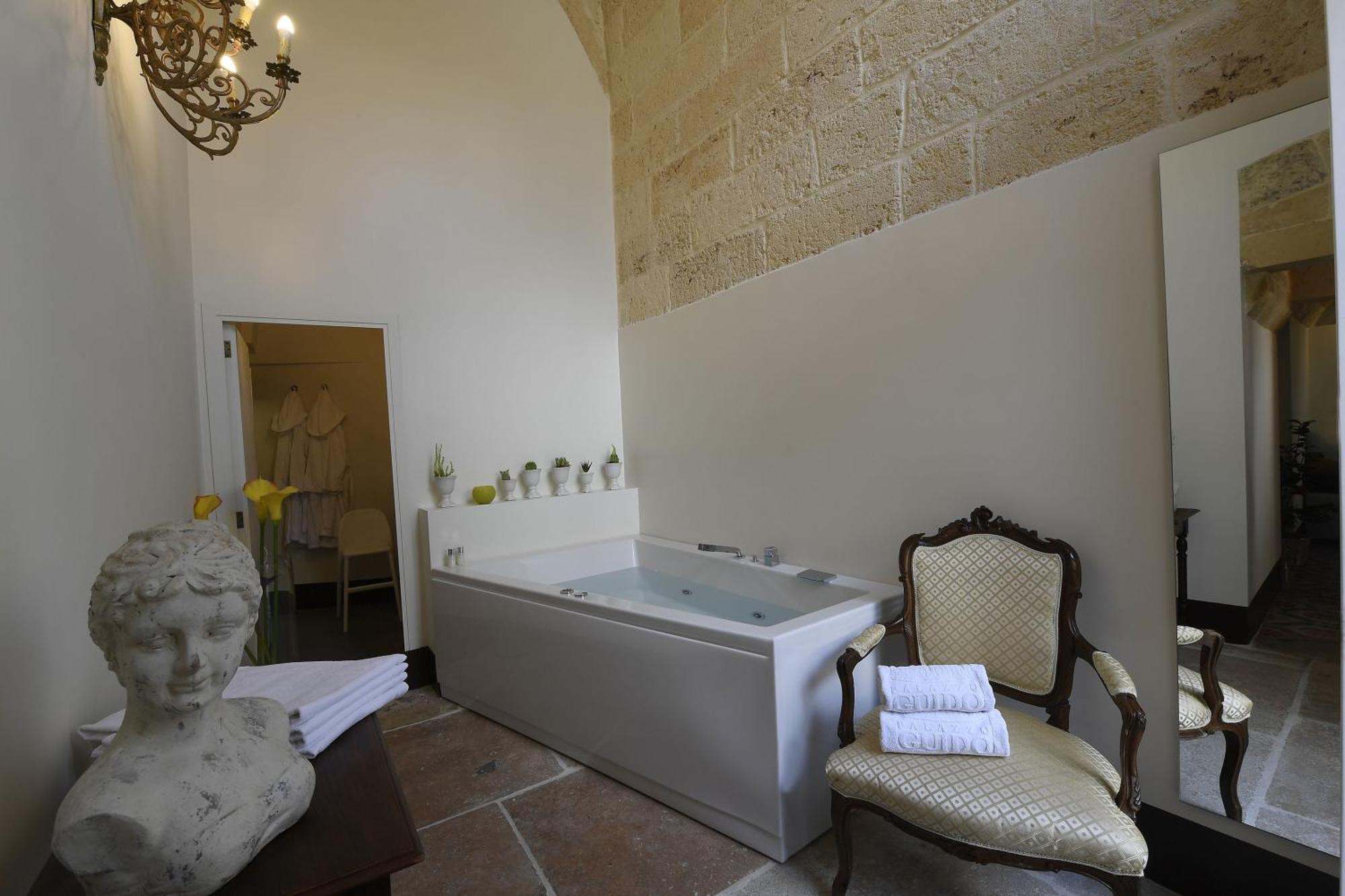Bed and Breakfast Palazzo Guido Lecce Exterior foto