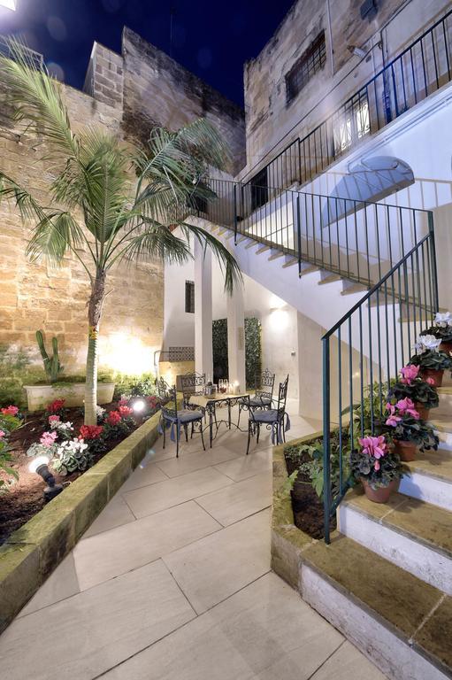 Bed and Breakfast Palazzo Guido Lecce Habitación foto